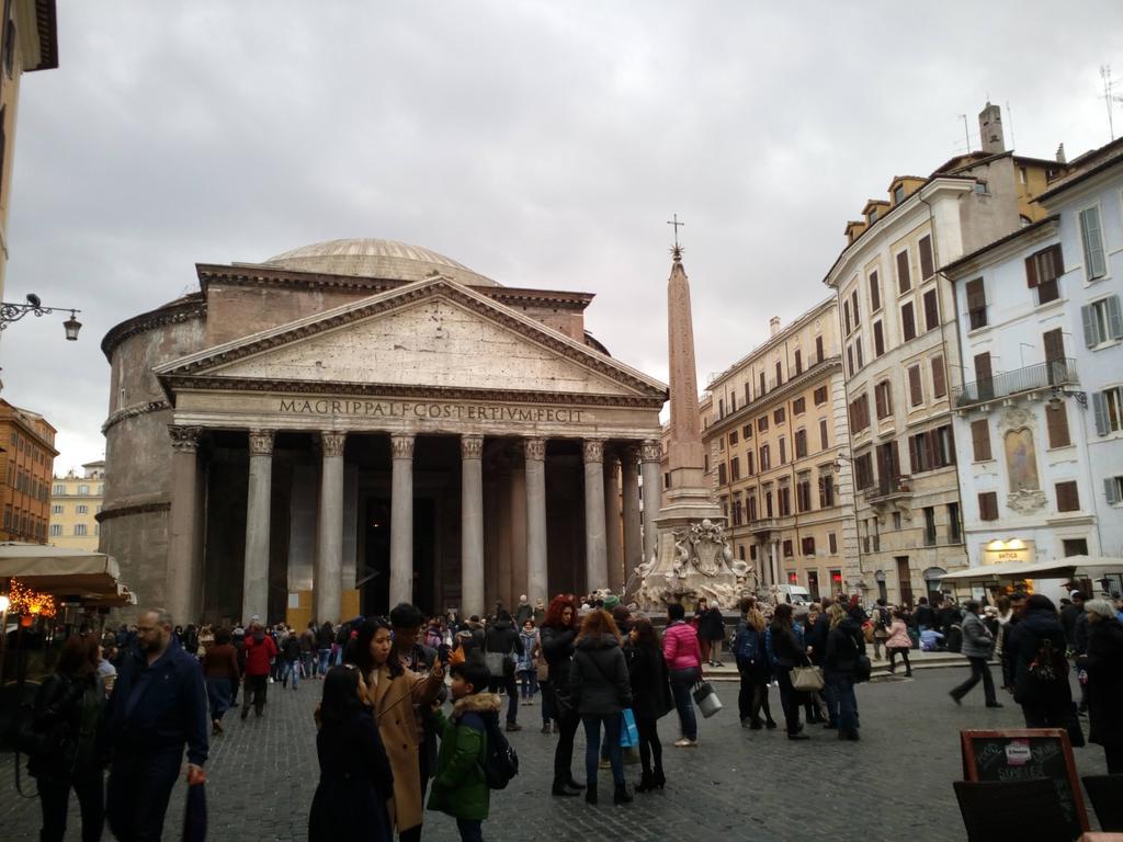 Agrippa'S Terrace Apartment Rome Bilik gambar